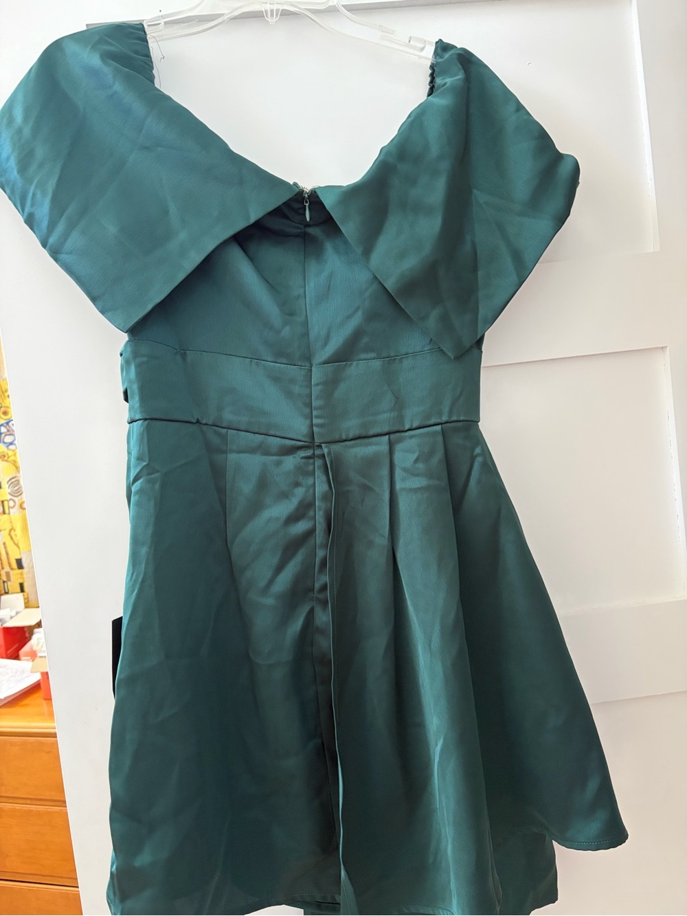 Lulus Off-Shoulder Emerald Green Satin Cocktail Dress - Picture 4 of 4